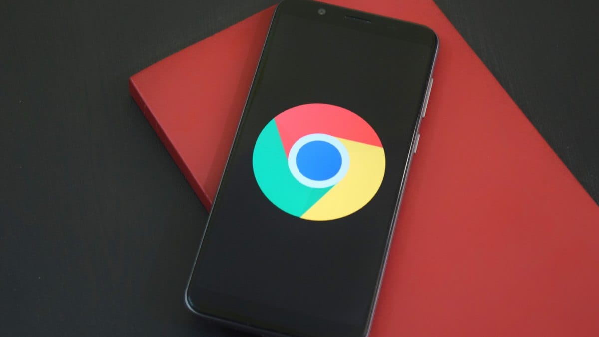 google-will-soon-stop-chrome-and-calendar-updates-for-these-android-phones