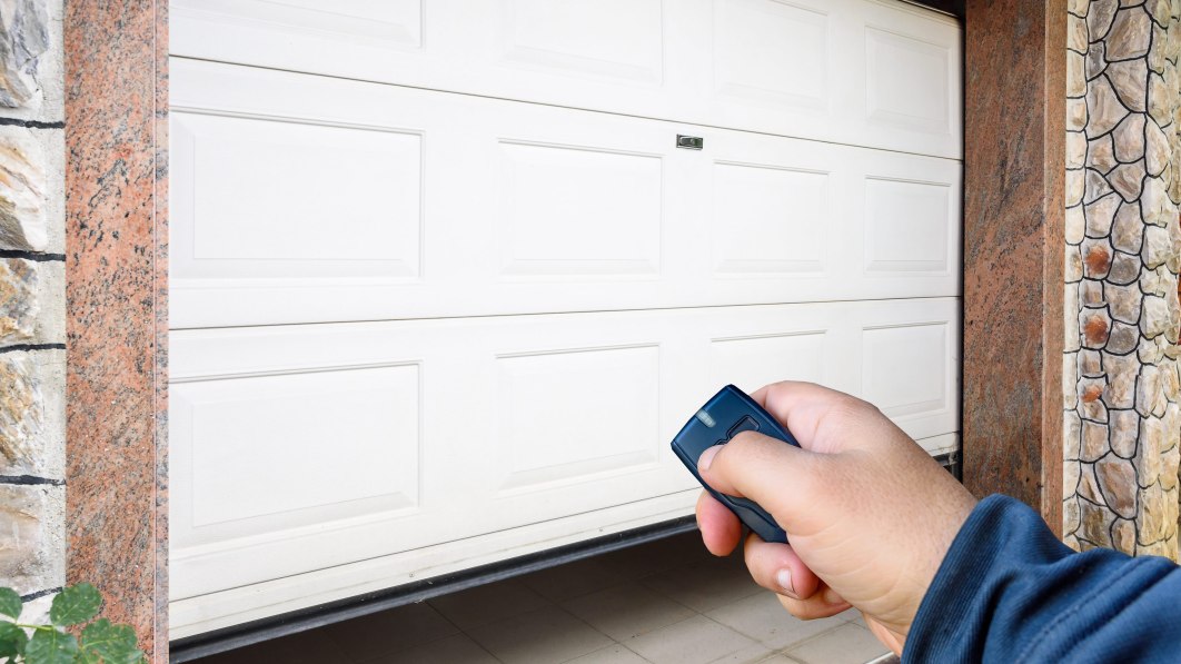 the-best-garage-door-opener-remotes-in-2023-–-autoblog