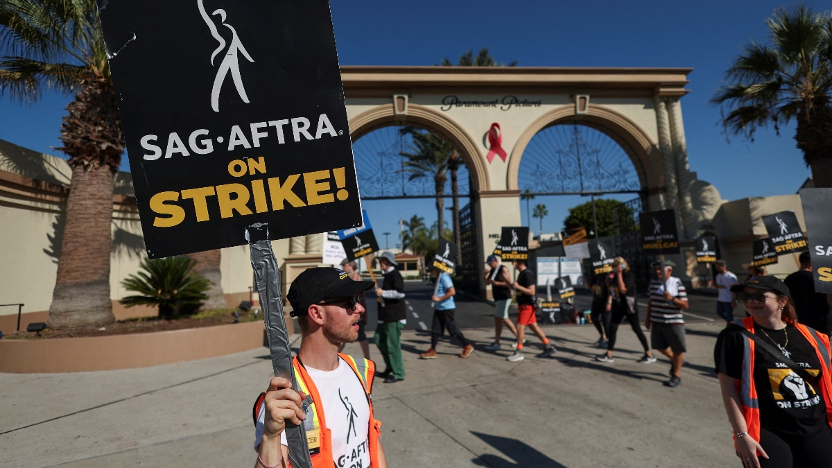 hollywood-actors-reach-tentative-agreement-with-movie-studios-to-end-strike