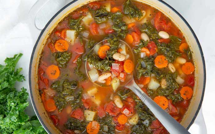 kale-soup-–-fitr-365-–-healthy-soup-recipes