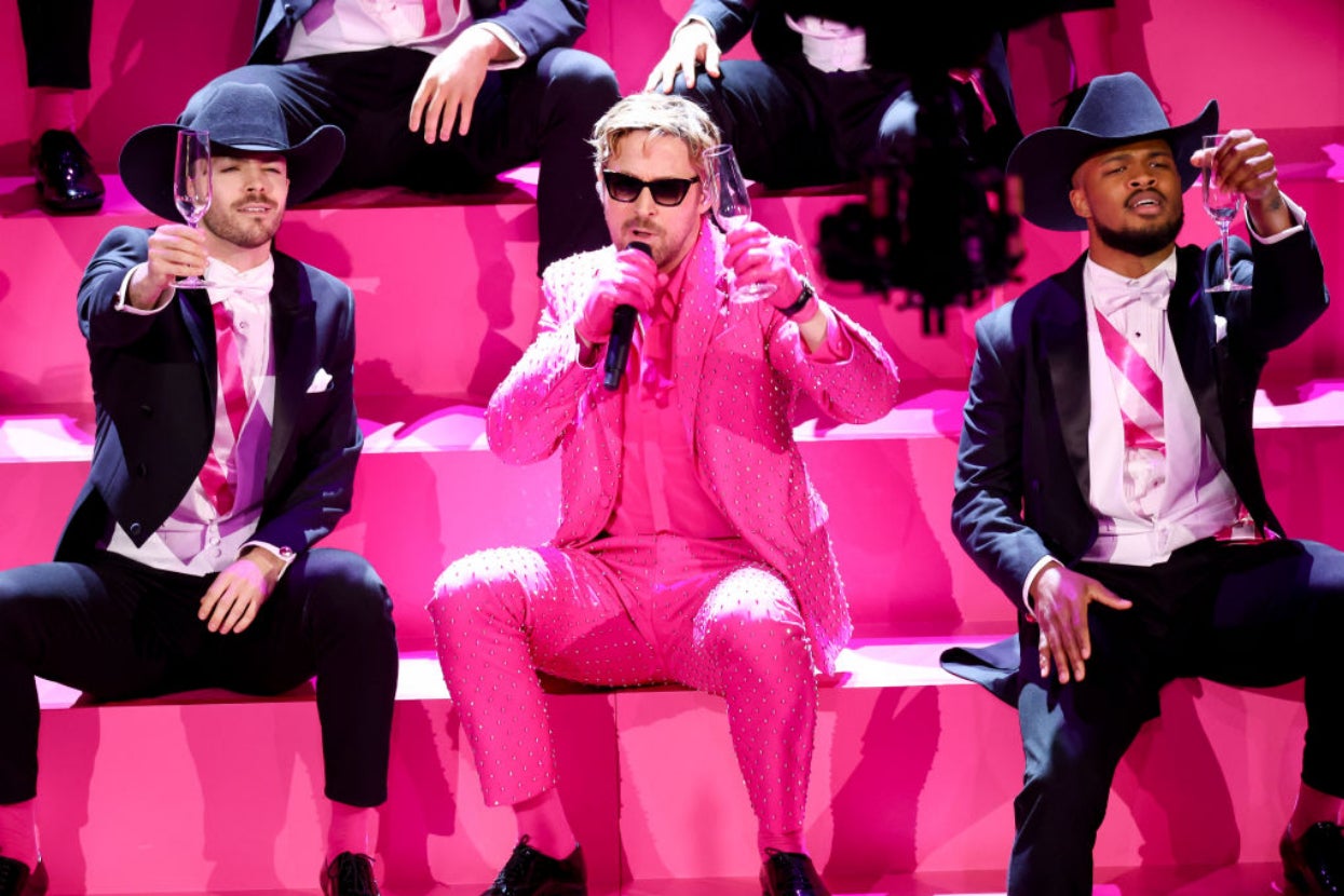 ryan-gosling-revealed-a-detail-about-his-“i'm-just-ken”-performance-at-the-oscars-that-made-it-even-sweeter