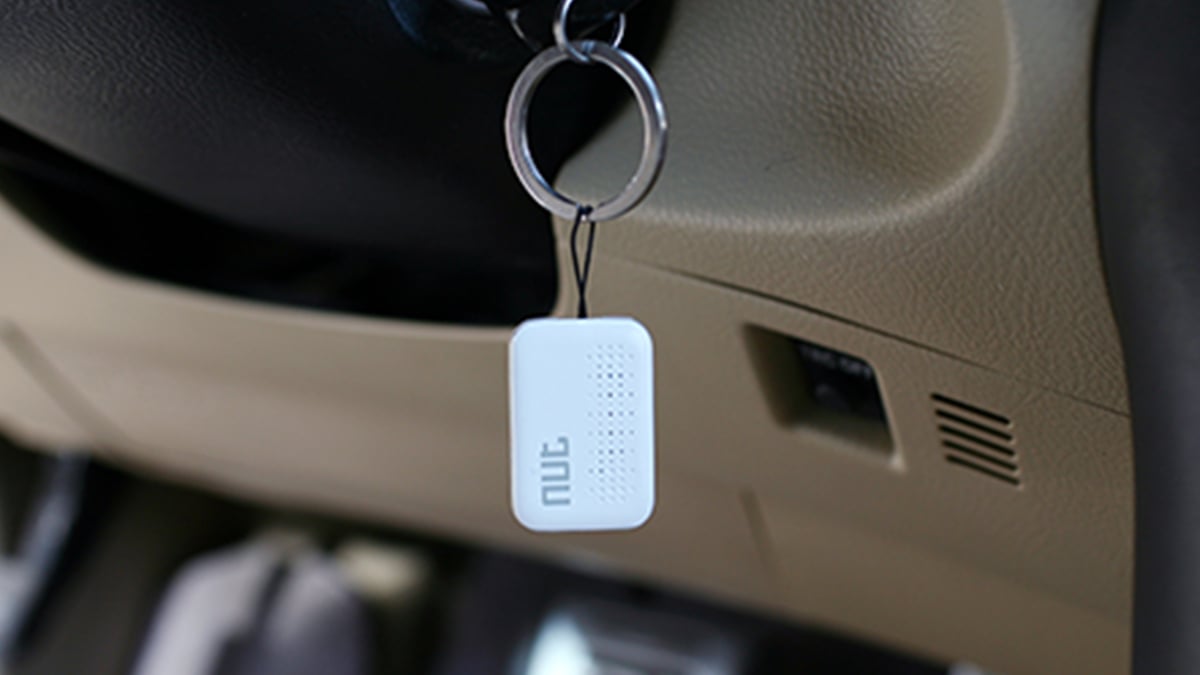 never-lose-your-keys-again-with-this-$12-tracker