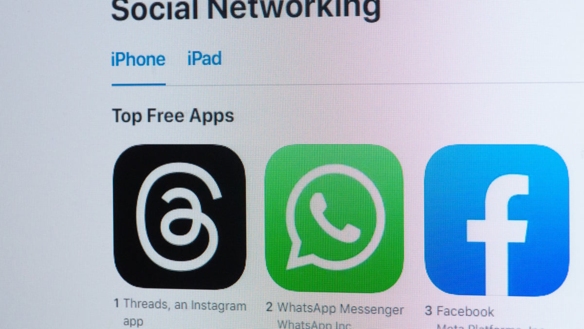 apple-forced-to-pull-meta's-whatsapp,-threads-from-china’s-app-store-here’s-why.