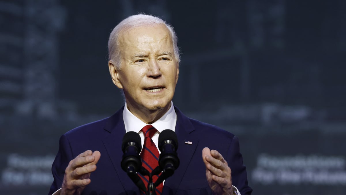 president-biden-will-continue-to-use-tiktok-to-campaign-even-after-banning-it-in-the-us.