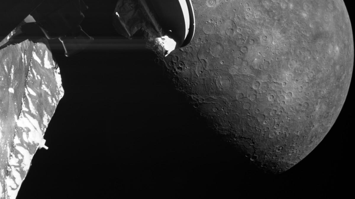 mission-control-is-trying-'restlessly'-to-save-a-spacecraft-to-mercury