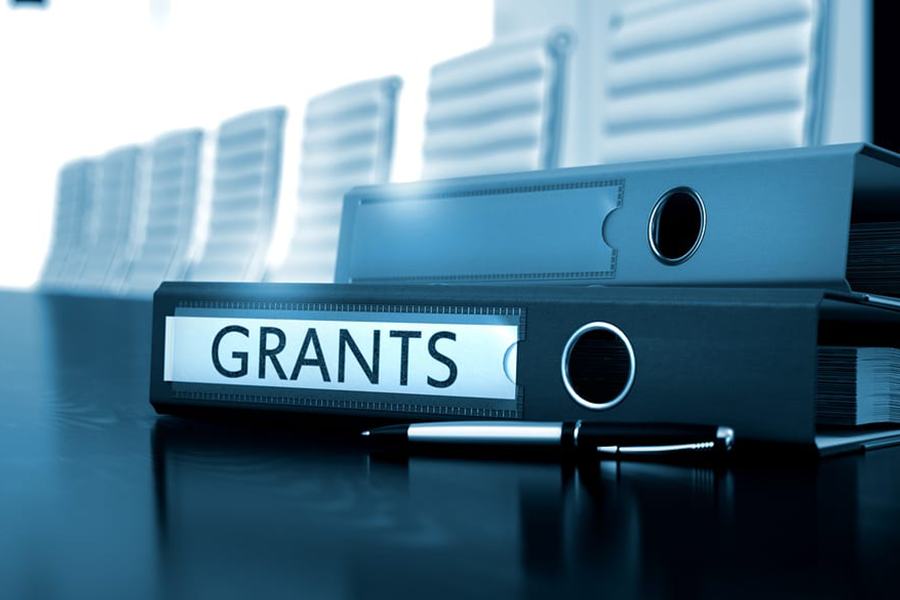 9-best-small-business-grants-in-2024