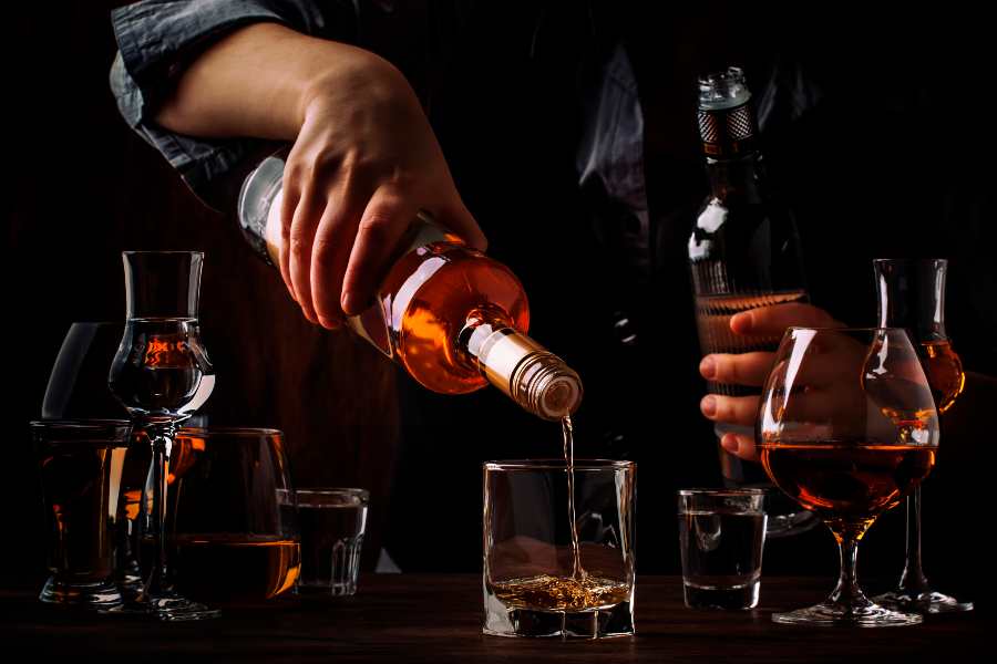 6-best-liquor-liability-insurance-companies-2024