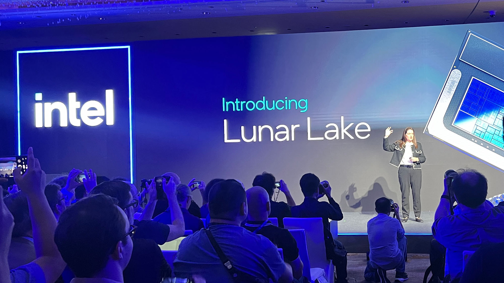 intel-announces-new-lunar-lake-series-of-chips-with-enhanced-ai-processor