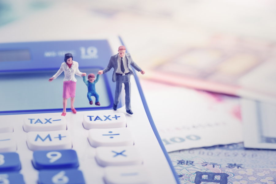 how-paying-your-child-from-your-business-can-save-taxes