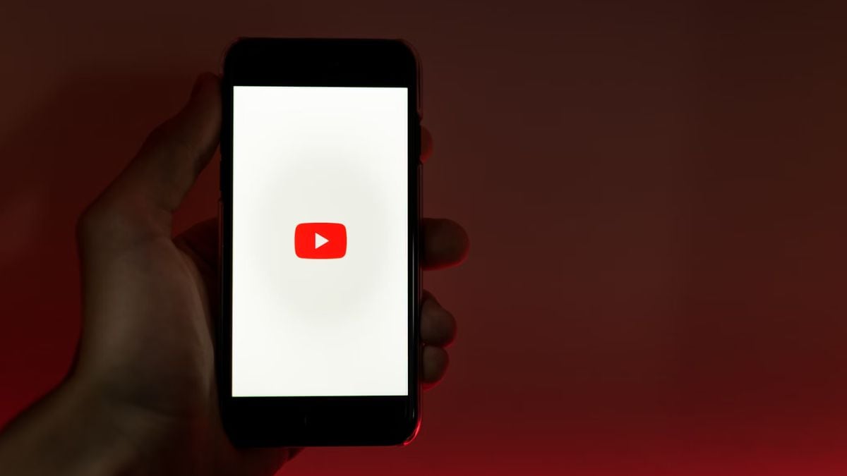 you-might-soon-see-this-ai-feature-in-youtube-shorts-on-mobile