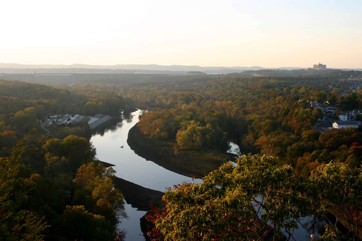 discover-branson’s-finest-hiking-trails