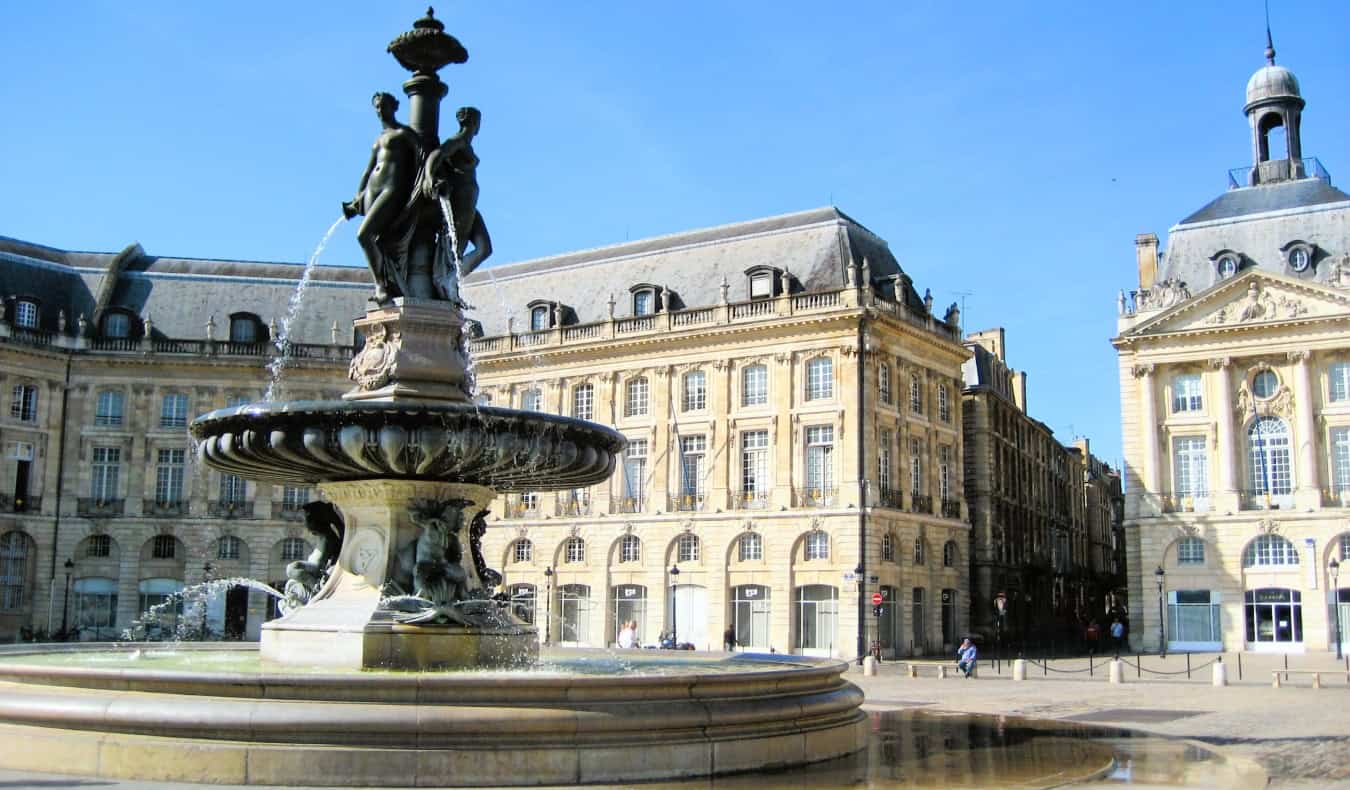 the-best-walking-tours-in-bordeaux