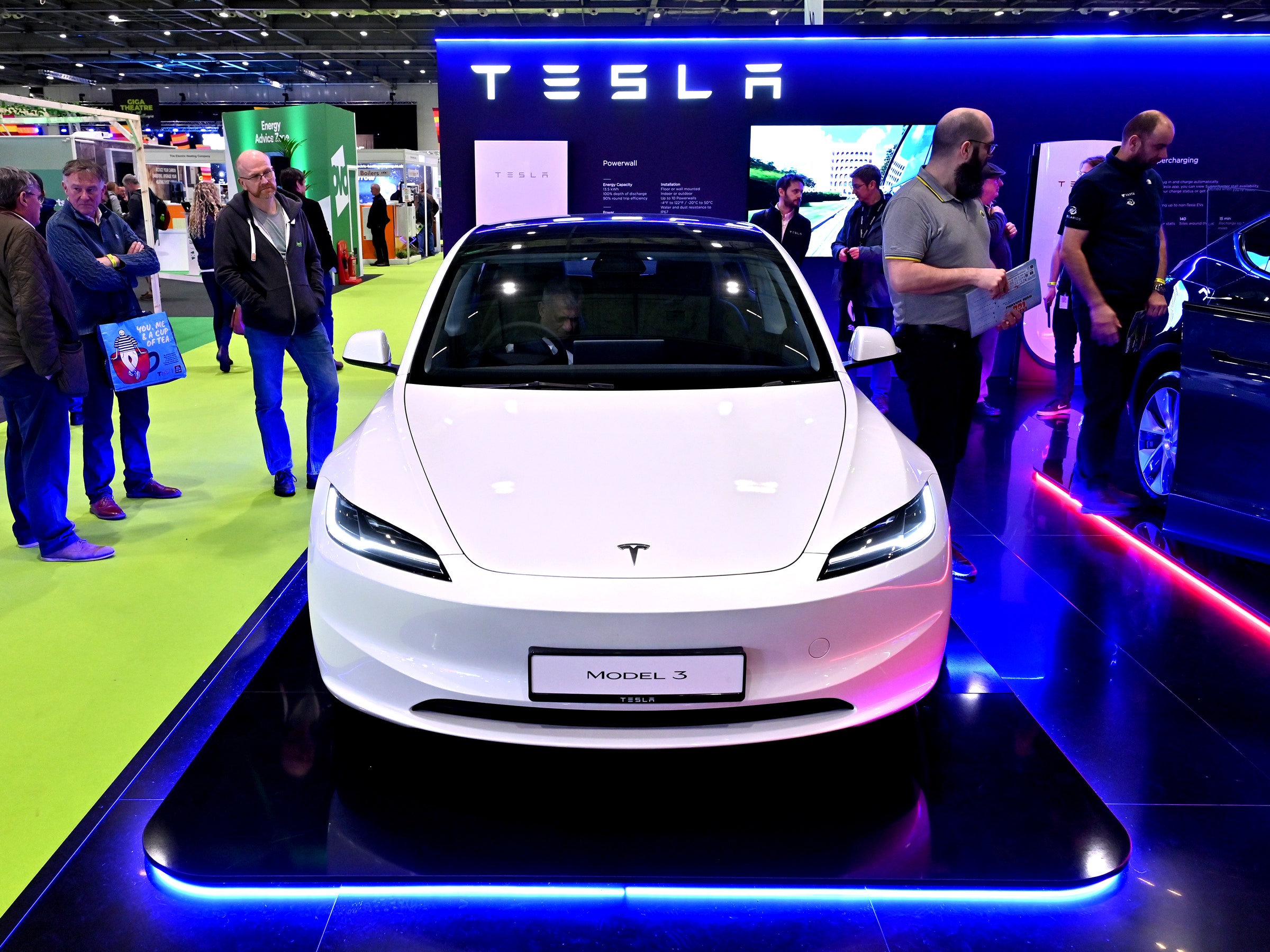 tesla’s-cheaper-long-range-model-3-is-back