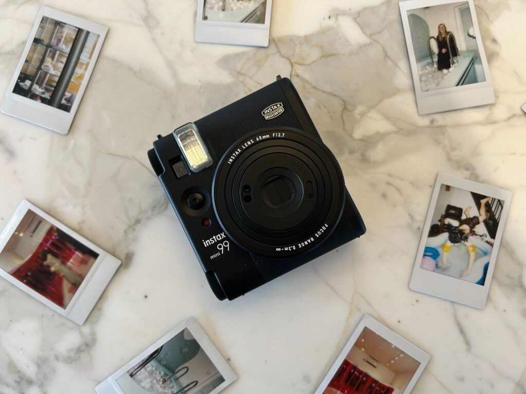 fujifilm-instax-mini-99