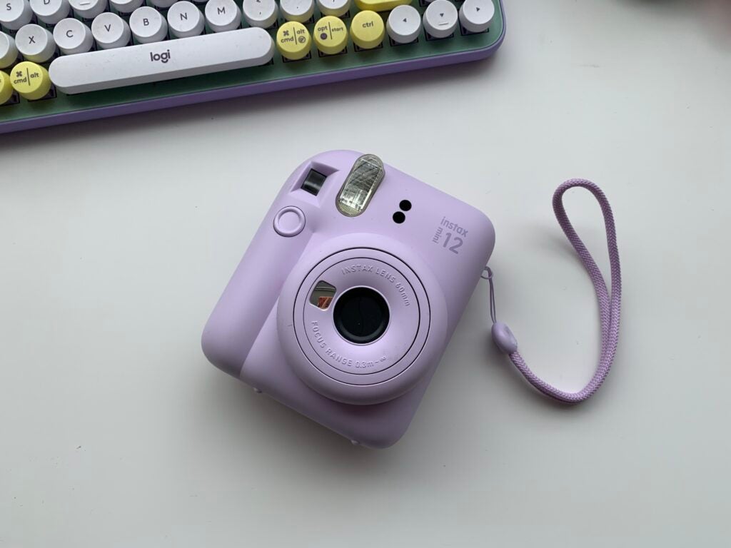 fujifilm-instax-mini-12