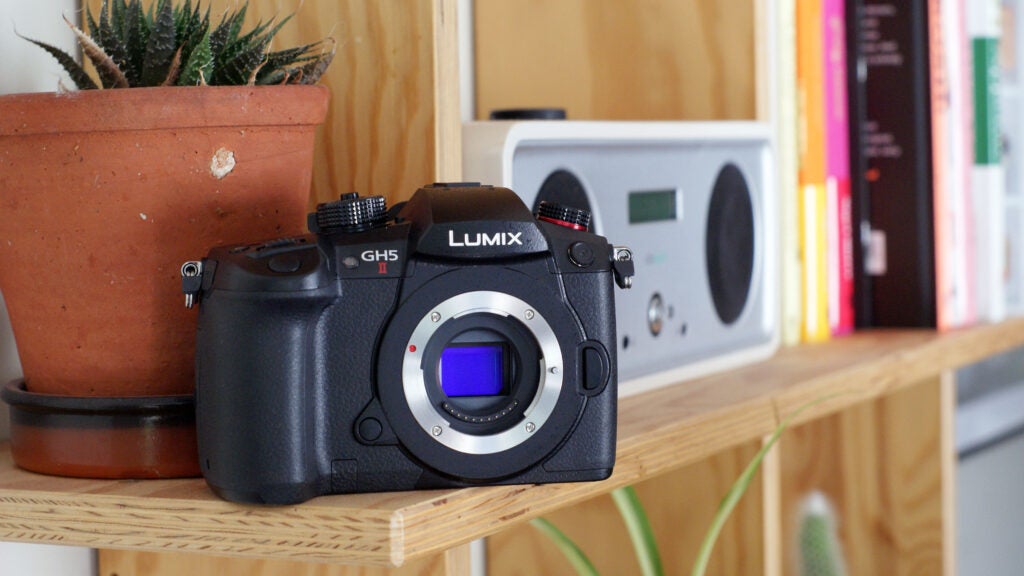 panasonic-lumix-gh5-ii