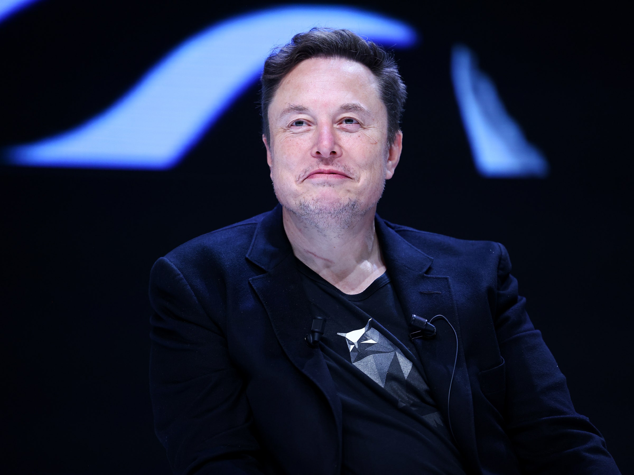 elon-musk-says-he’s-moving-x-and-spacex-headquarters-to-texas