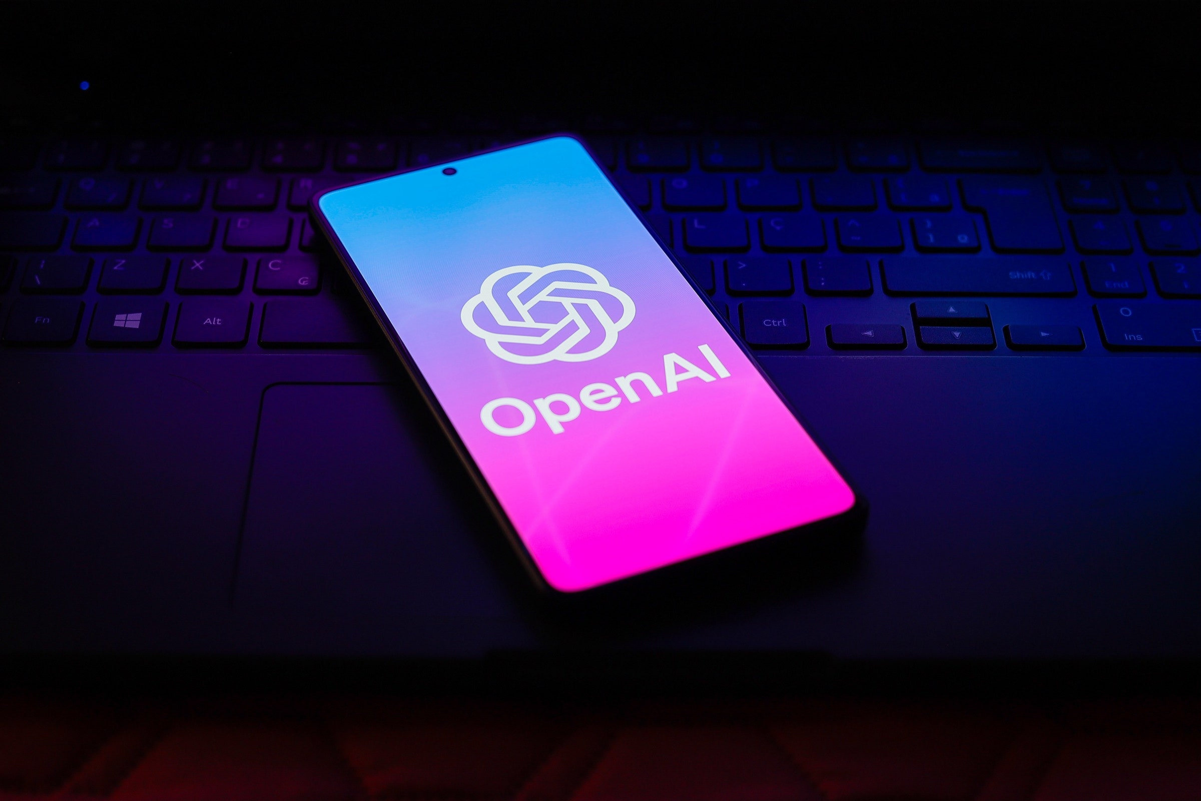 openai-slashes-the-cost-of-using-its-ai-with-a-‘mini’-model