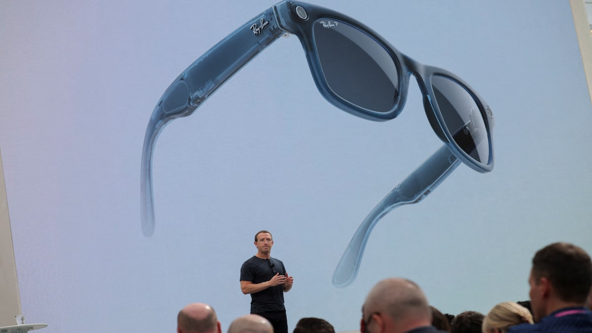 new-ray-ban-meta-smart-glasses-outsell-previous-version:-essilux-ceo