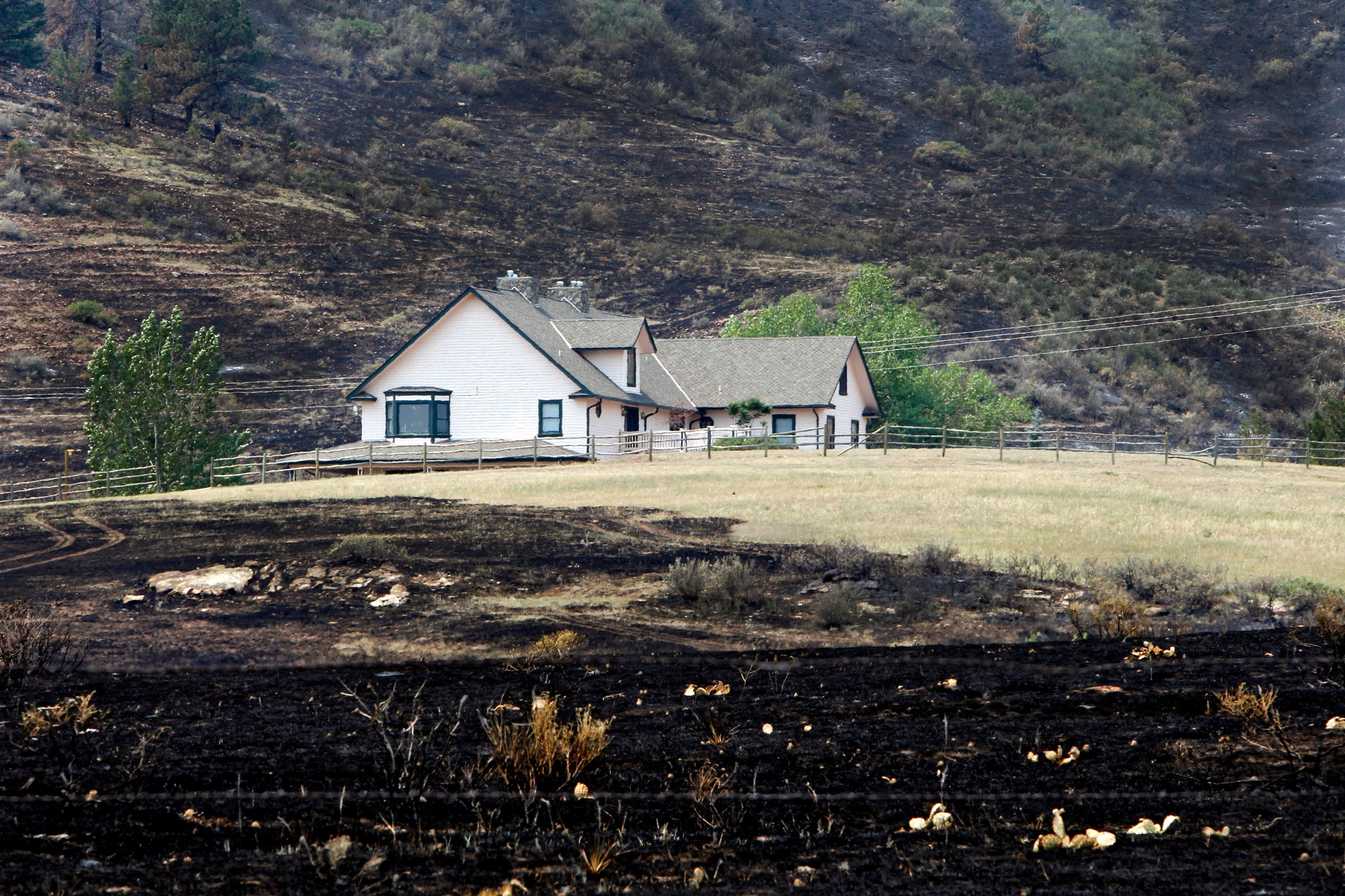 how-to-save-your-home-from-a-wildfire