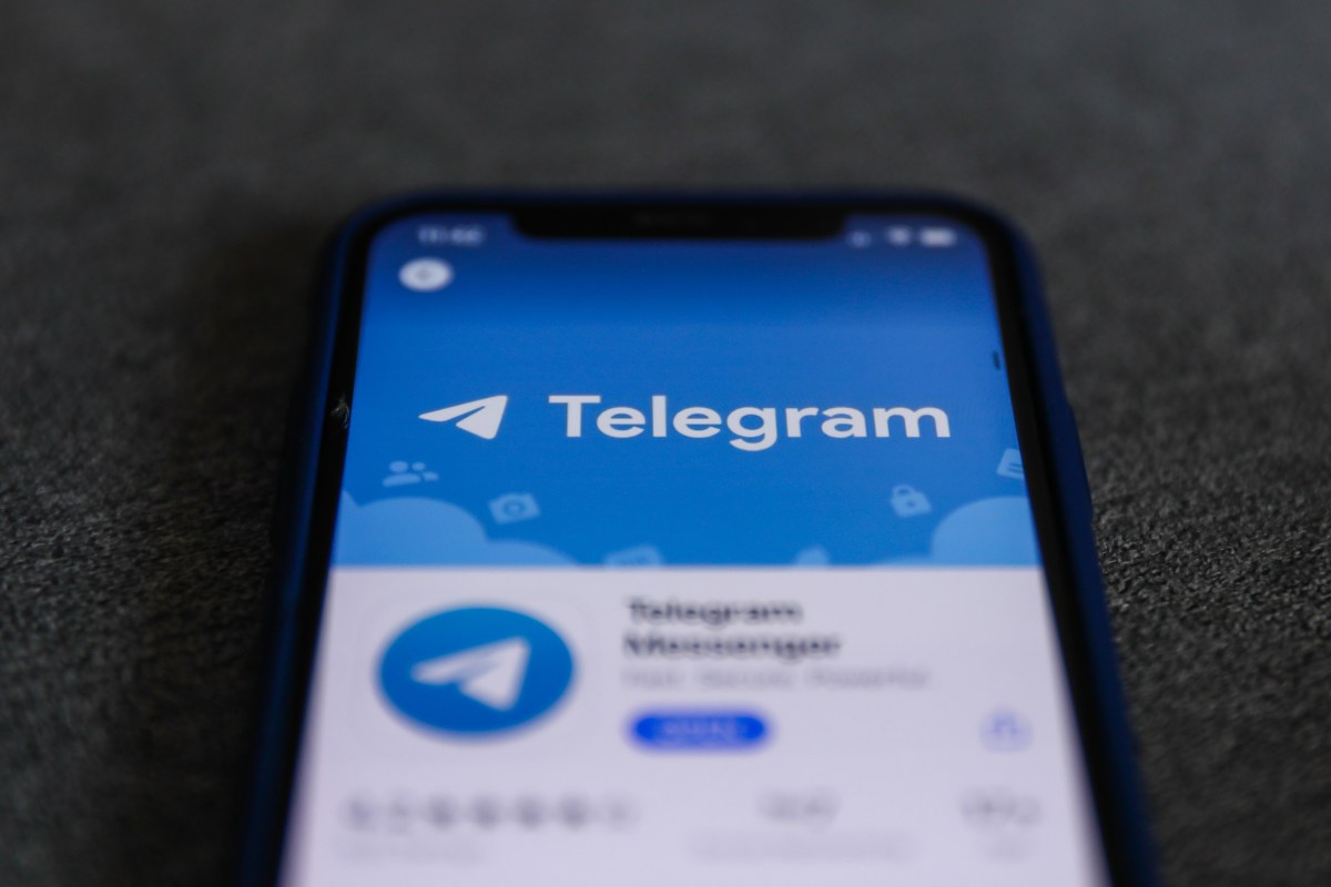 telegram's-userbase-climbs-to-950m,-plans-to-launch-app-store-|-techcrunch