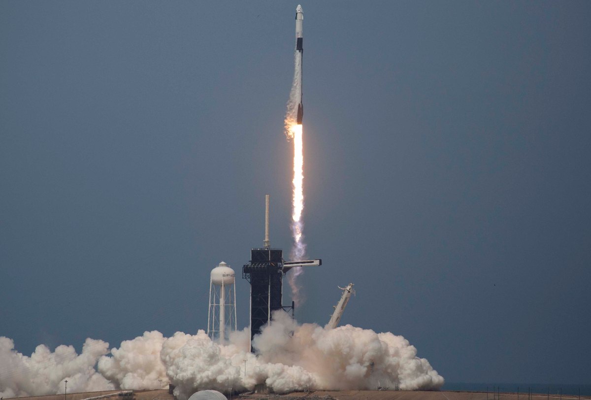 spacex-cleared-to-resume-falcon-9-launches-while-faa-investigation-remains-open-|-techcrunch