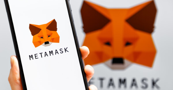 MetaMask to Offer its Users NFT Price Tracking in Collaboration With NFTBank