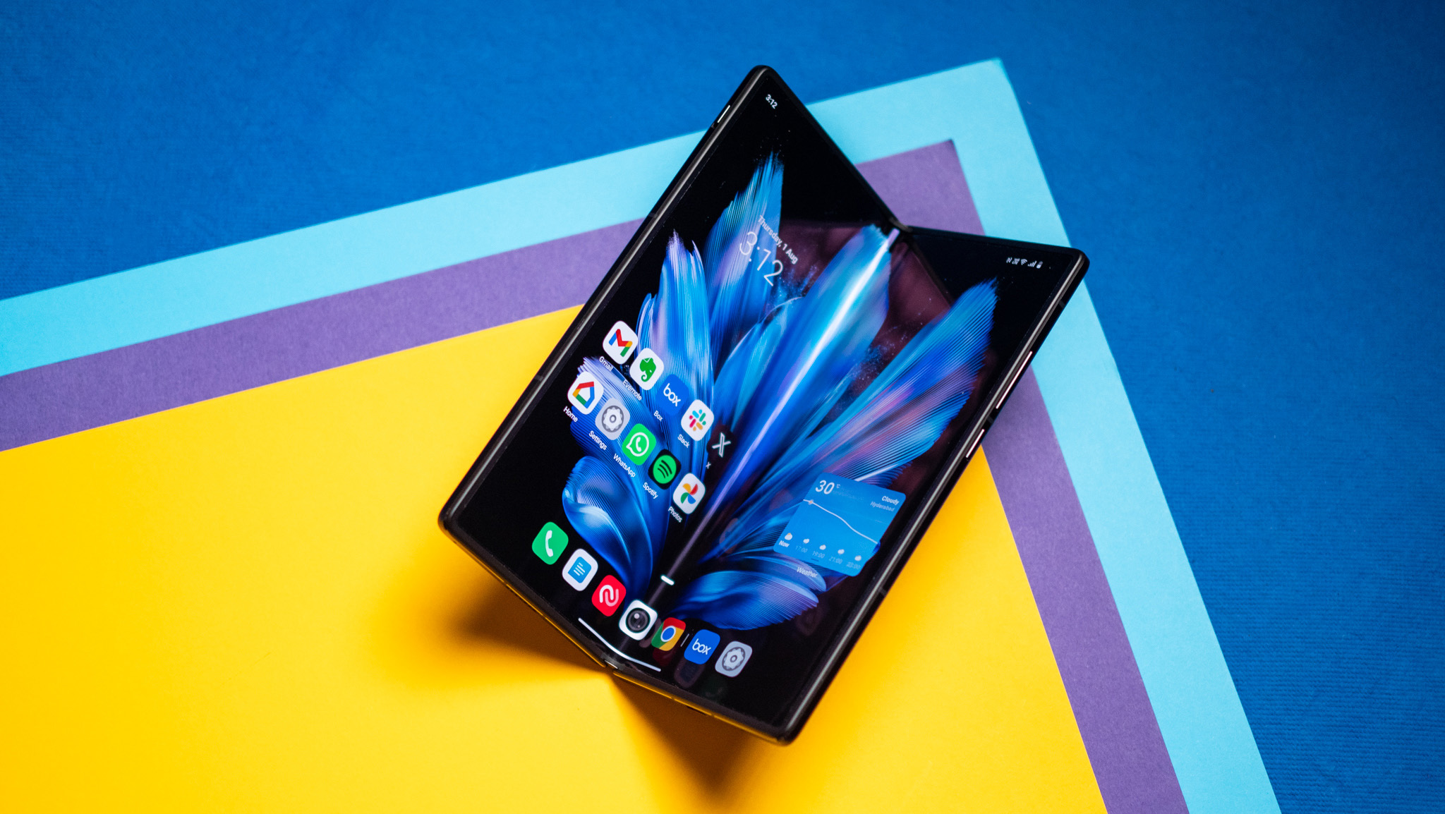 vivo-x-fold3-pro-review:-the-most-exciting-foldable-of-2024