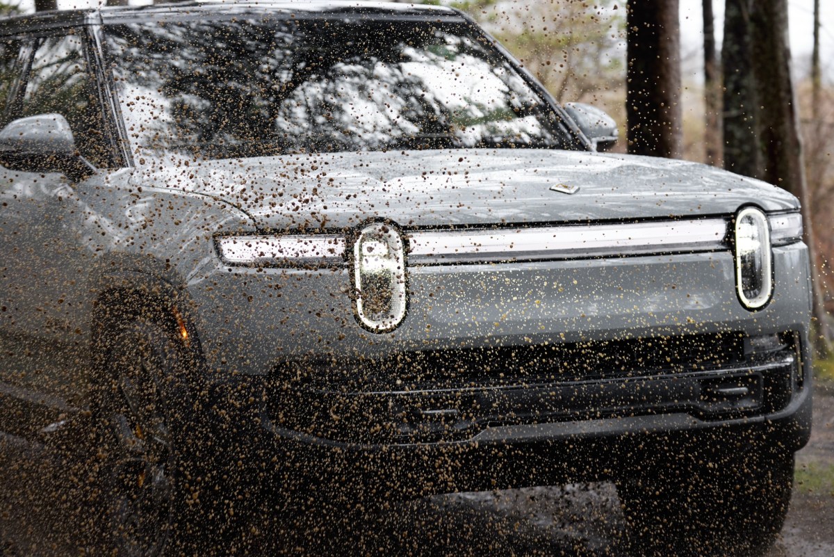 rivian-lost-$1.46b-in-q2-as-it-drives-toward-a-vw-linked-future-|-techcrunch