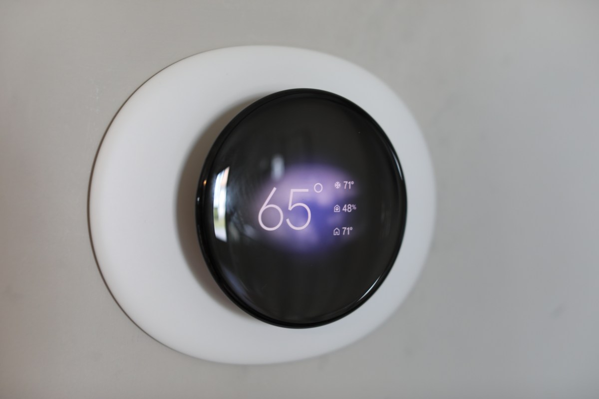 google's-nest-learning-thermostat-is-still-the-one-to-beat-|-techcrunch