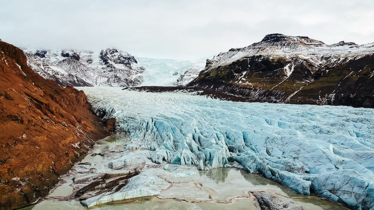 ancient-viruses-in-glaciers-show-adaptations-to-earth's-changing-climate