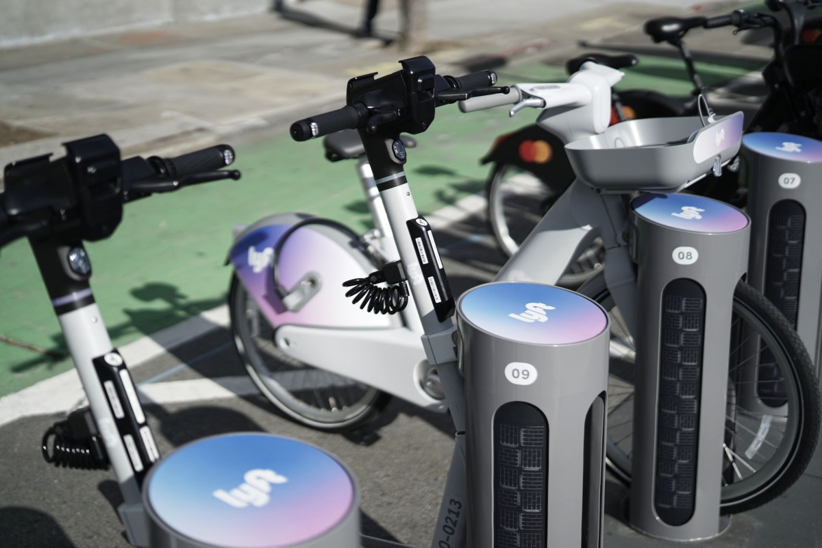 why-lyft's-ceo-says-'it-would-be-insane'-not-to-go-all-in-on-bikeshare-|-techcrunch