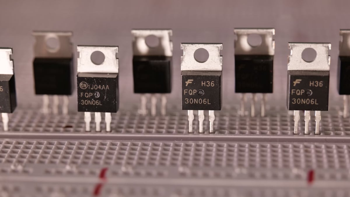 new-single-molecule-transistor-uses-mechanical-forces-for-electronics