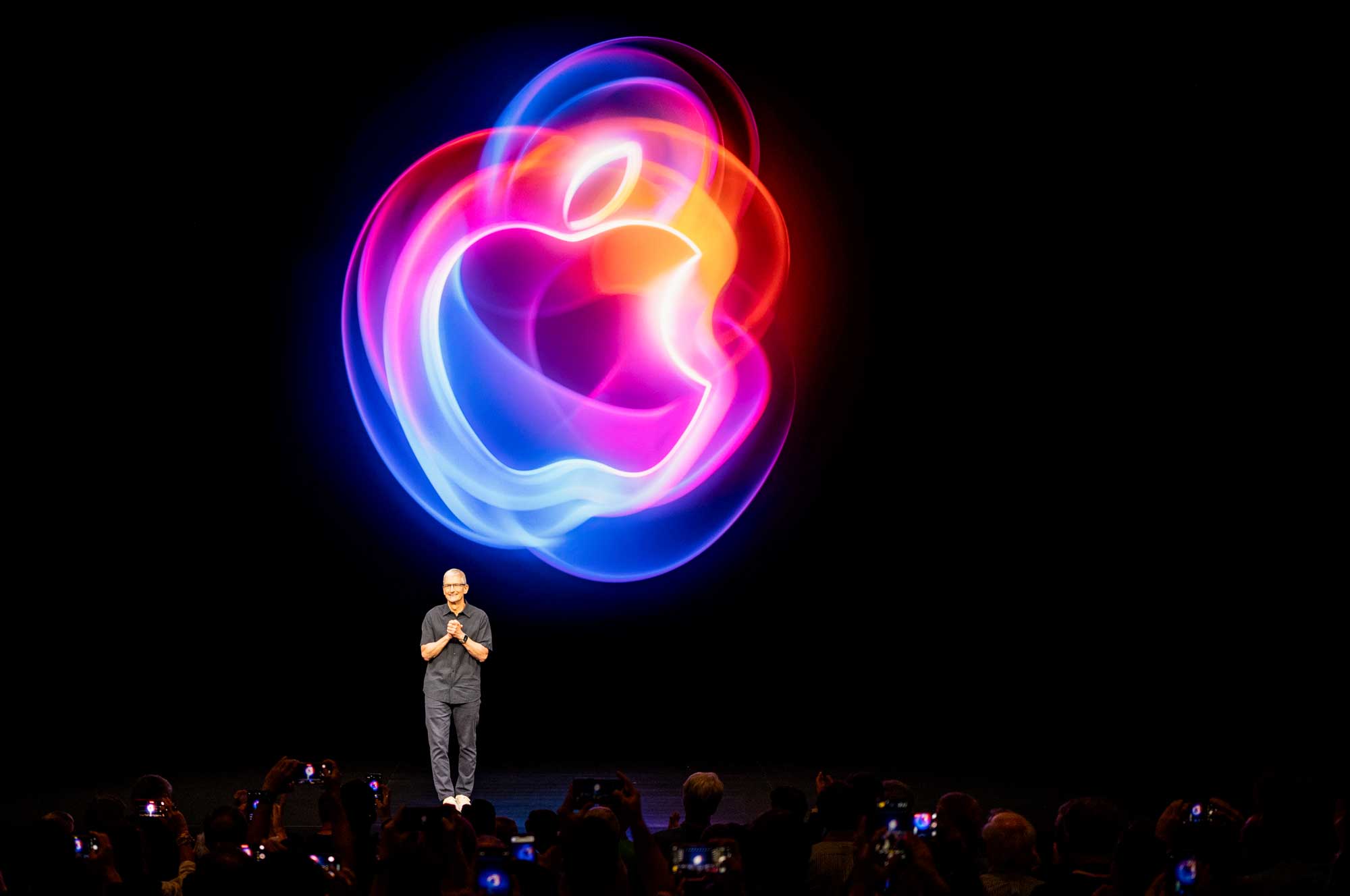 everything-apple-announced-today:-iphone-16,-apple-watch-series-10,-new-airpods