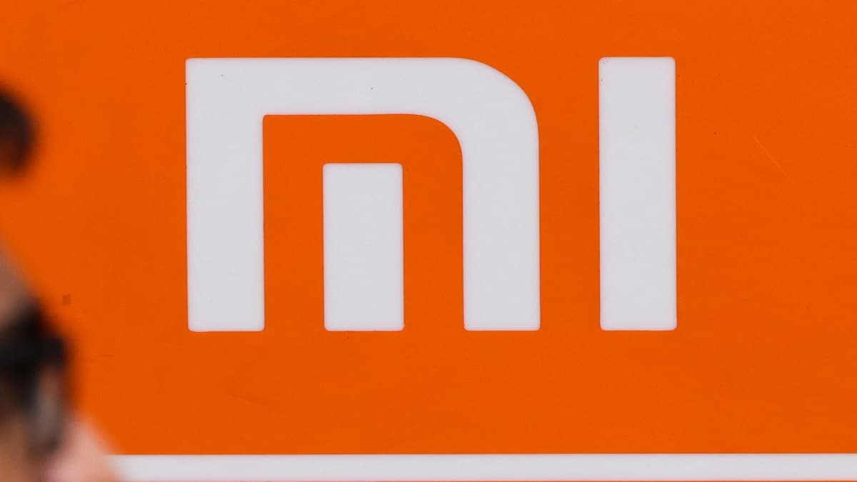 xiaomi-to-release-first-button-less-phone-as-early-as-next-year:-report