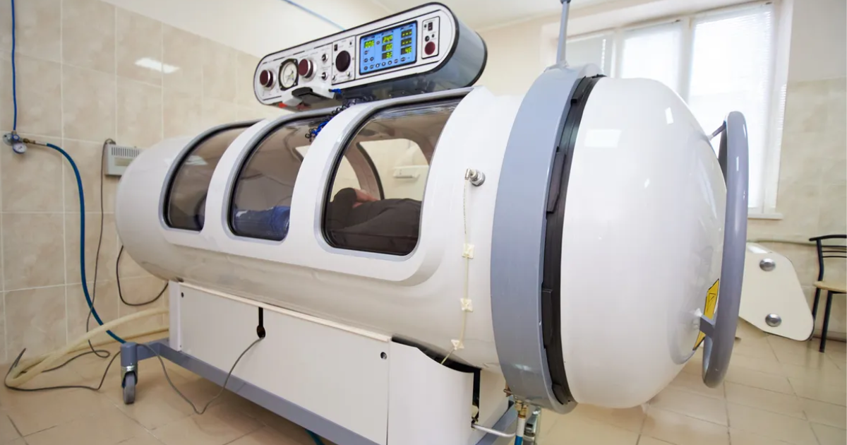 hyperbaric-chambers-are-the-latest-medical-fad-with-the-rich-and-famous.-but-are-they-safe?